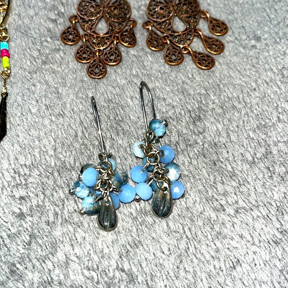 Statement earrings - Picture 4 of 4